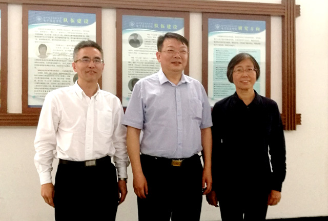 1498120433406517.jpg 叶甜春来访照片1.jpg