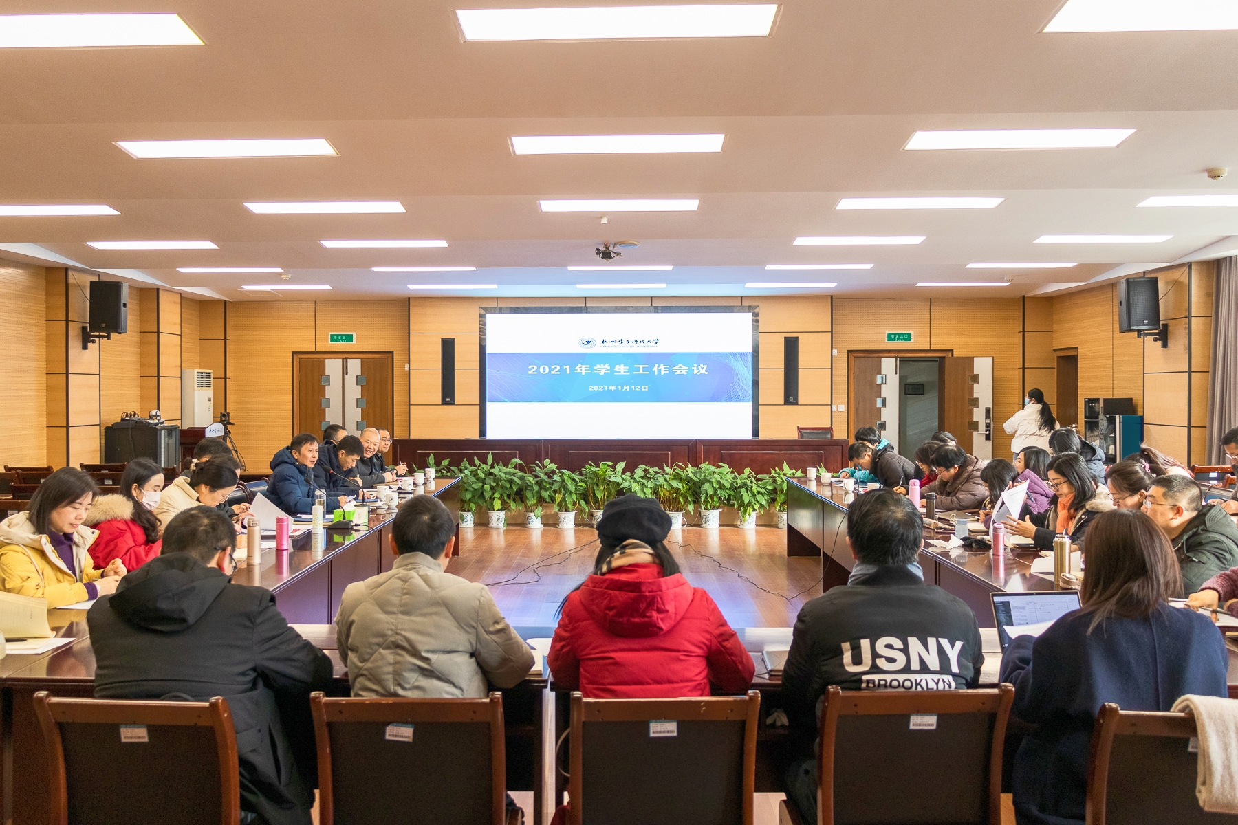 1610503471993766.jpg 1610503471993766.jpg