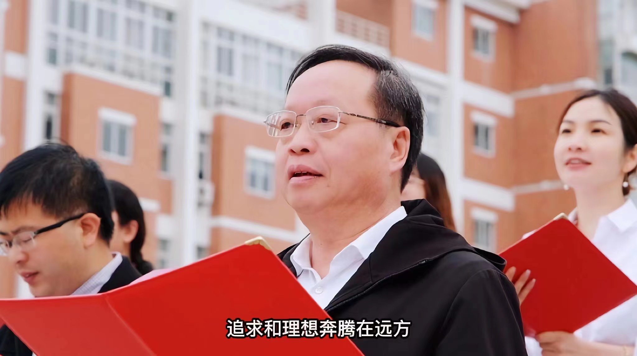 1649659393776876.jpg 1649659393776876.jpg