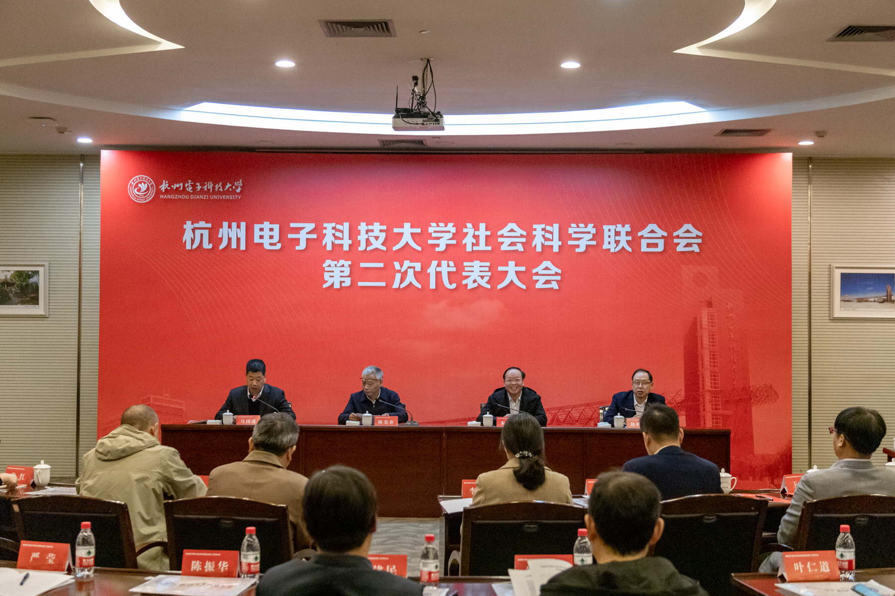 1636938515135221.jpg 1636938515135221.jpg