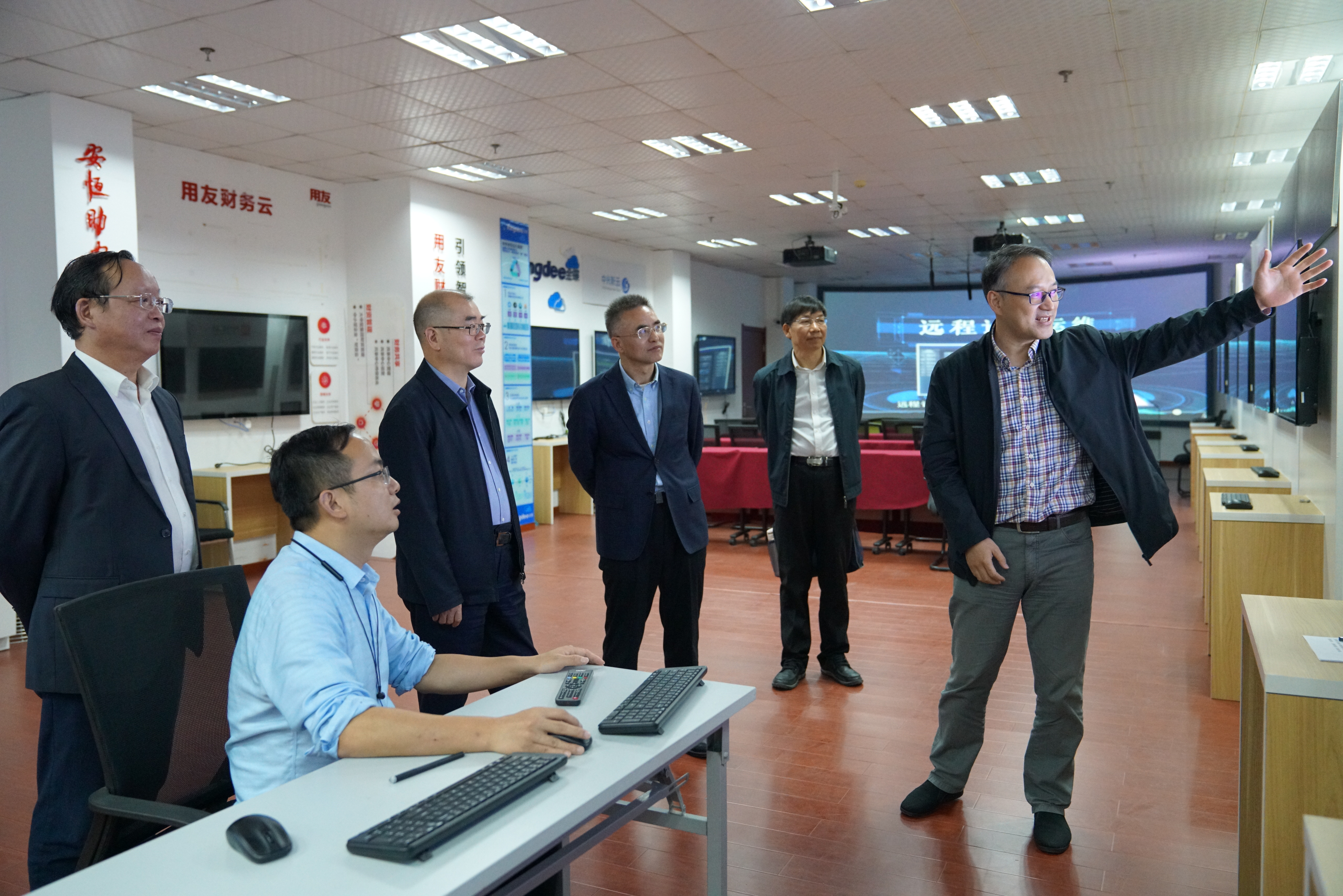 1603786657291785.jpg 1603786657291785.jpg