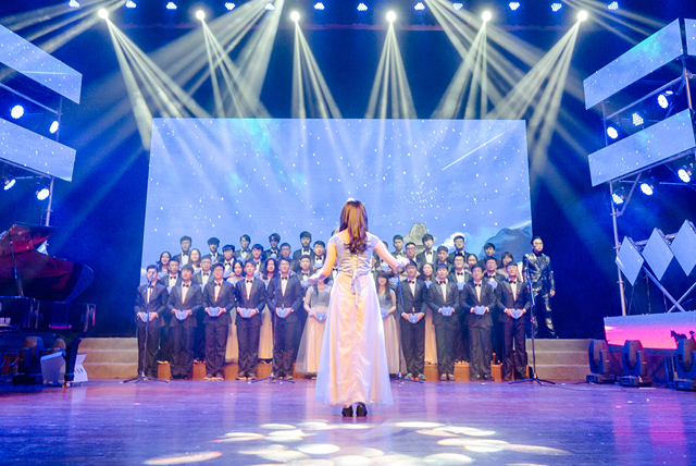 1513044845794324.jpg 电子学院《乌兰巴托的夜》.jpg