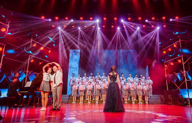 1513044872764686.jpg 管理学院《我喜欢》2.jpg