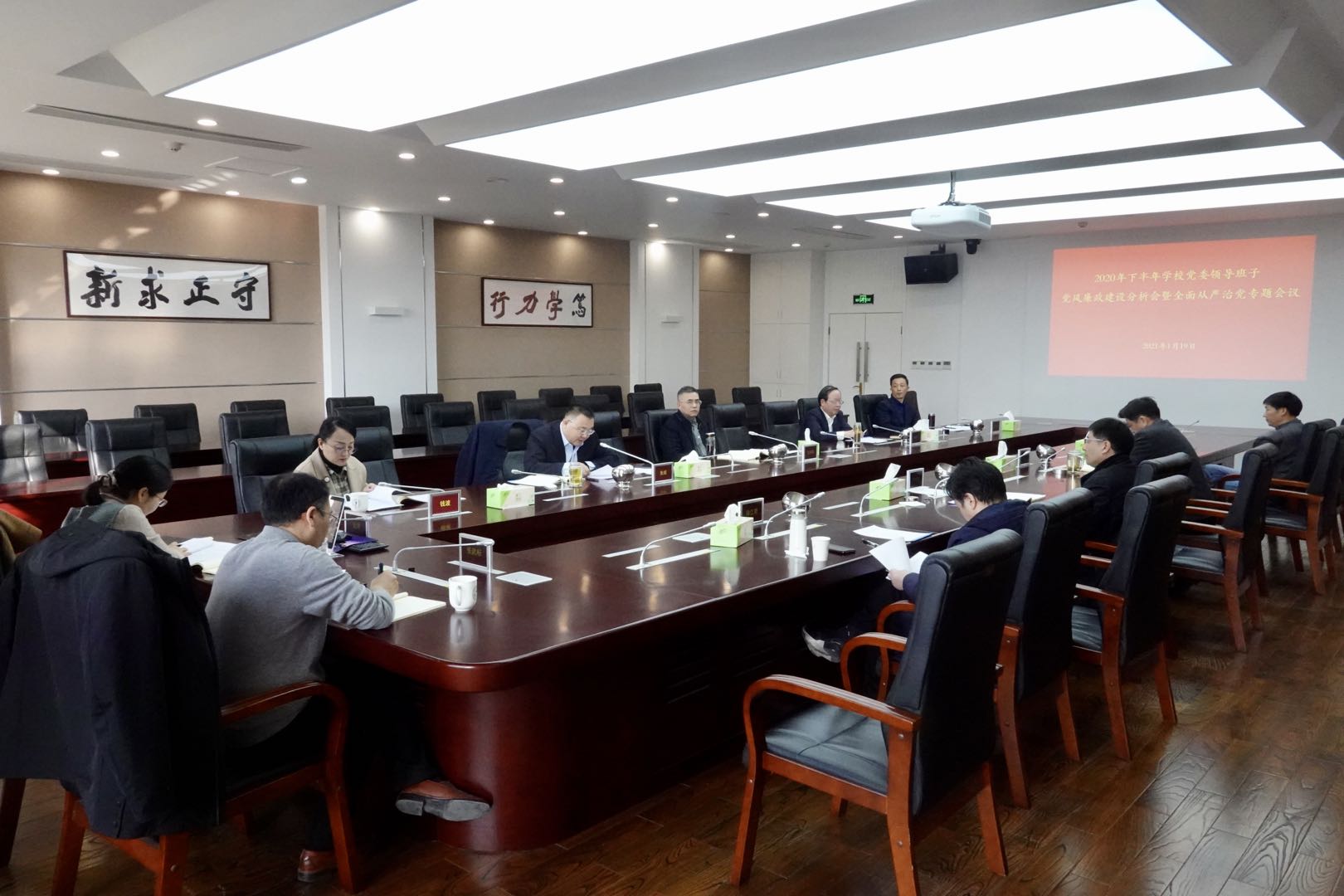 1611123361884035.jpg 1611123361884035.jpg