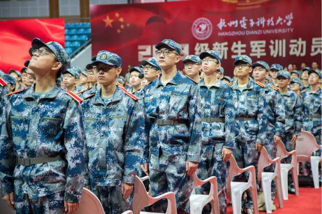 18120359 赵一诺-5_meitu_1.jpg