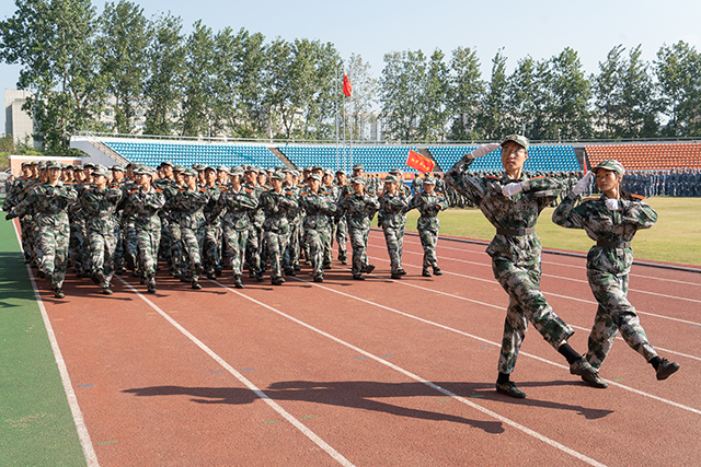 李凌 17220618-13.jpg